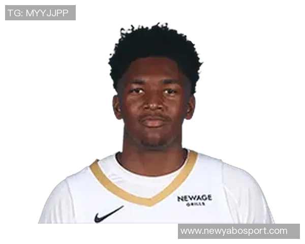 2025届新秀对决精彩纷呈哈珀与奎因赛后互换球衣展现友谊