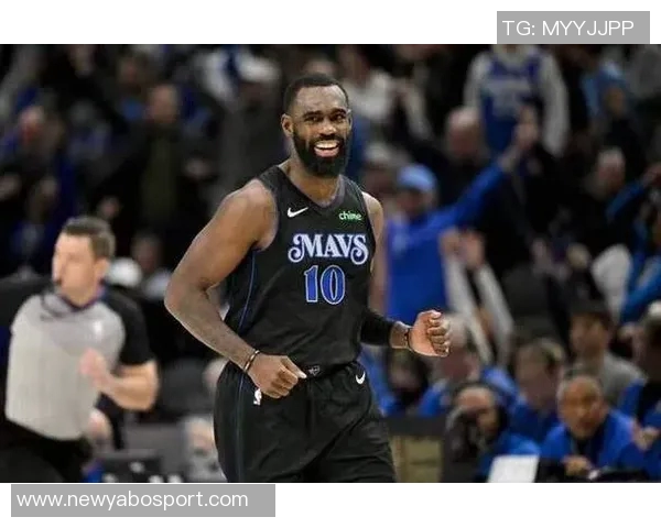 小哈达威火力全开14投8中砍下23分3篮板三分球11投7中展现实力